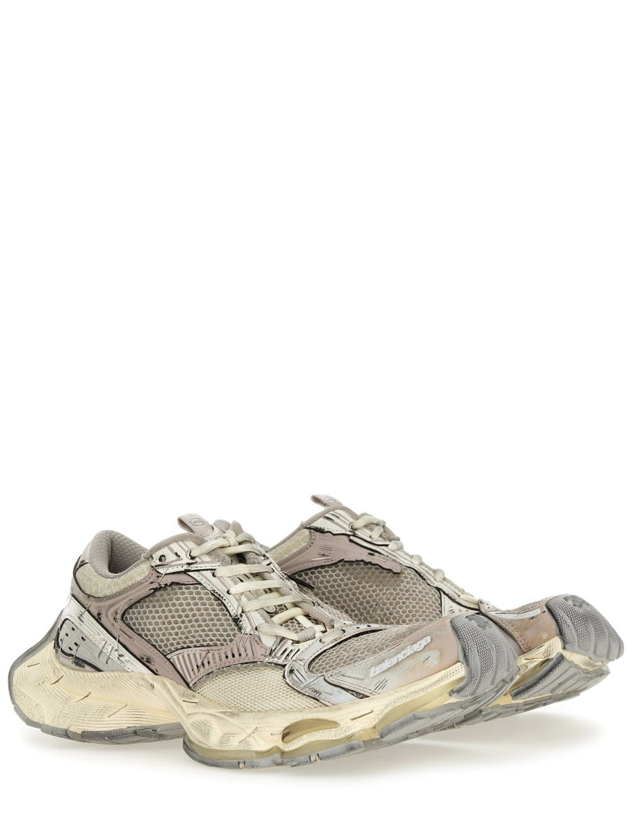 "Stapler" Sneaker