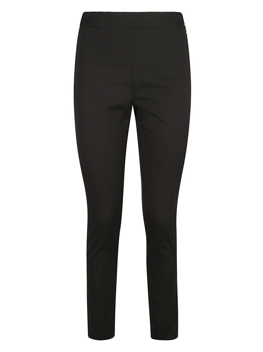 Tailored Black Trousers With Streamlined Fit