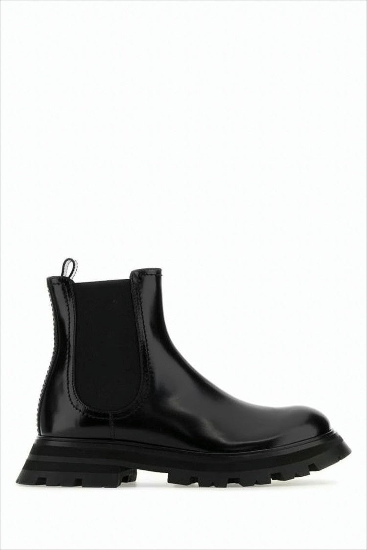 Sole Black Leather Ankle Boots