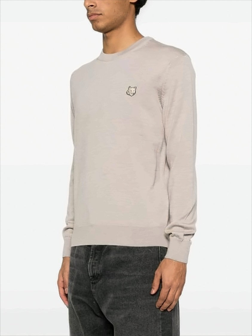 Lightweight Wool Sweater With Classic Crew Neckline And Embroidered Emblem