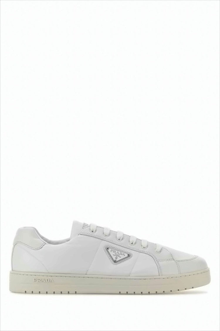 Minimalist Low-Top Sneakers in Recycled Nylon and Leather