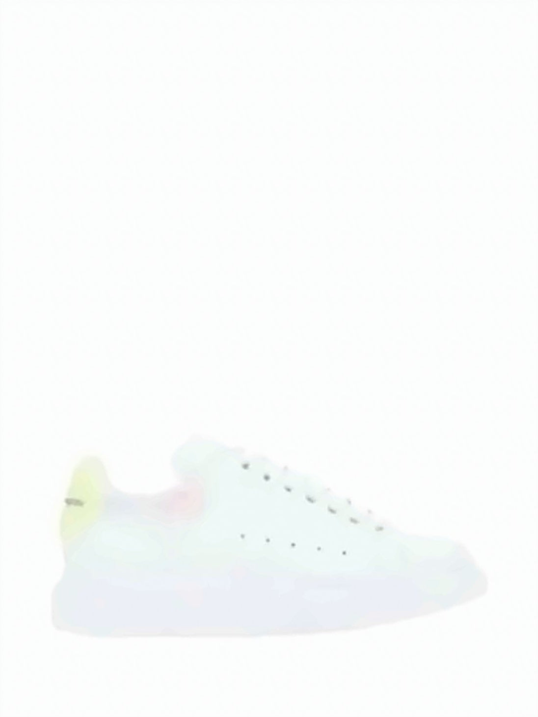 Minimalist White Leather Low-Top Sneakers