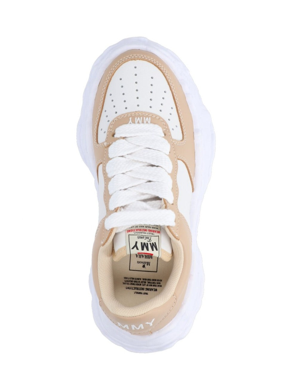 Low-Top Sneakers With Rounded Toe And Textured Sole