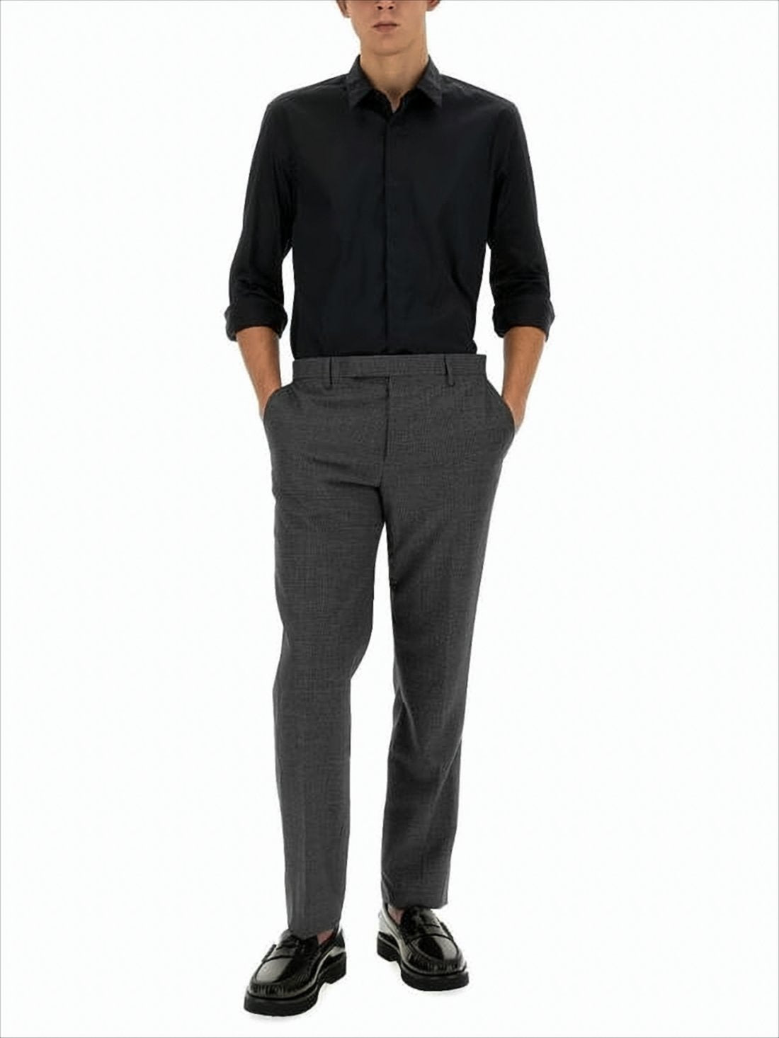 Long-Sleeve Black Cotton Shirt With Classic Collar And Tailored Fit