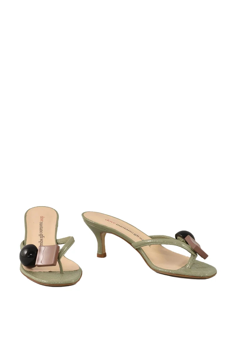Leather Flip-Flops - Olive Green