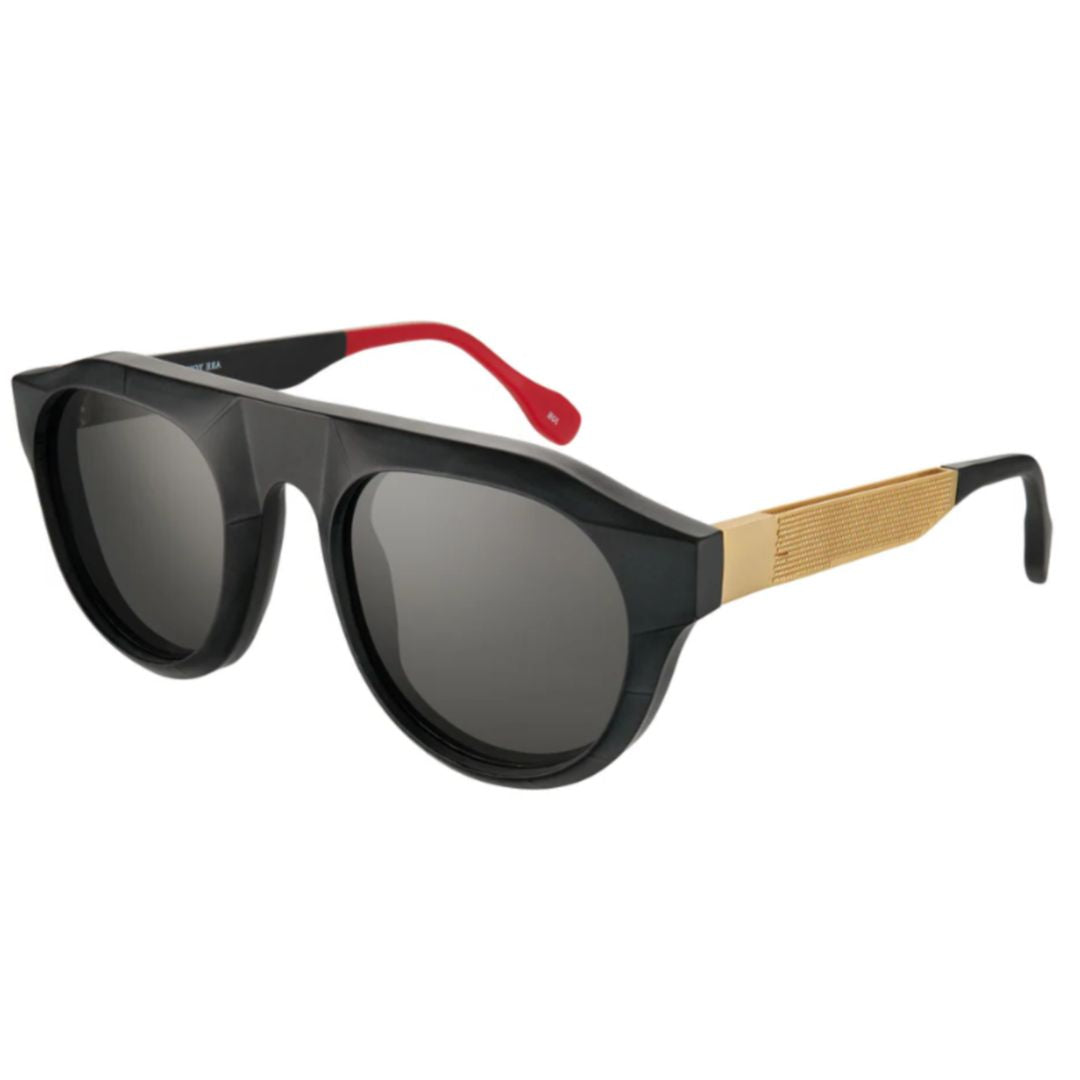Joe Js-1 Rounded Lens Sunglasses with Bold Black Frame