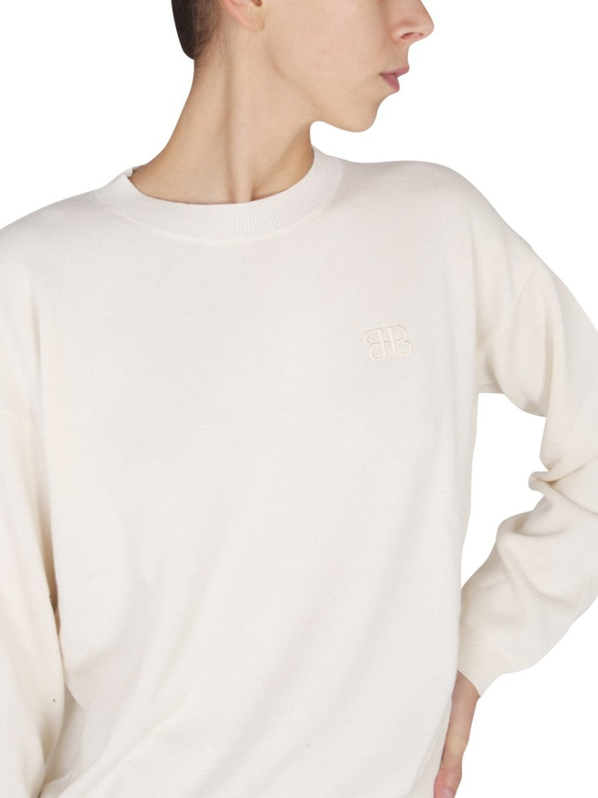 Long-Sleeved Shirt With Cross-Neck Design