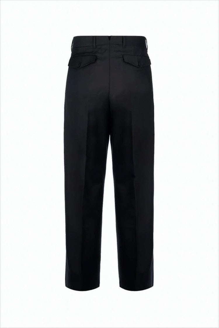 Tailored Straight Pants with Classic Waistband and Refined Finish