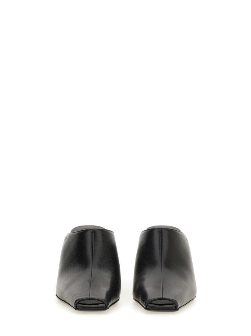 Pointed Toe Mules In Smooth Leather