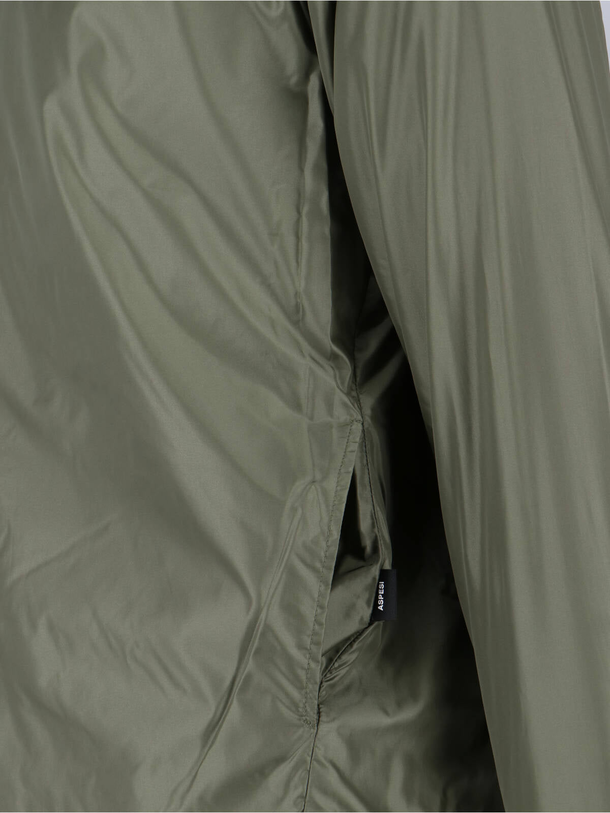Classic Green Button-Down Shirt with Appeal