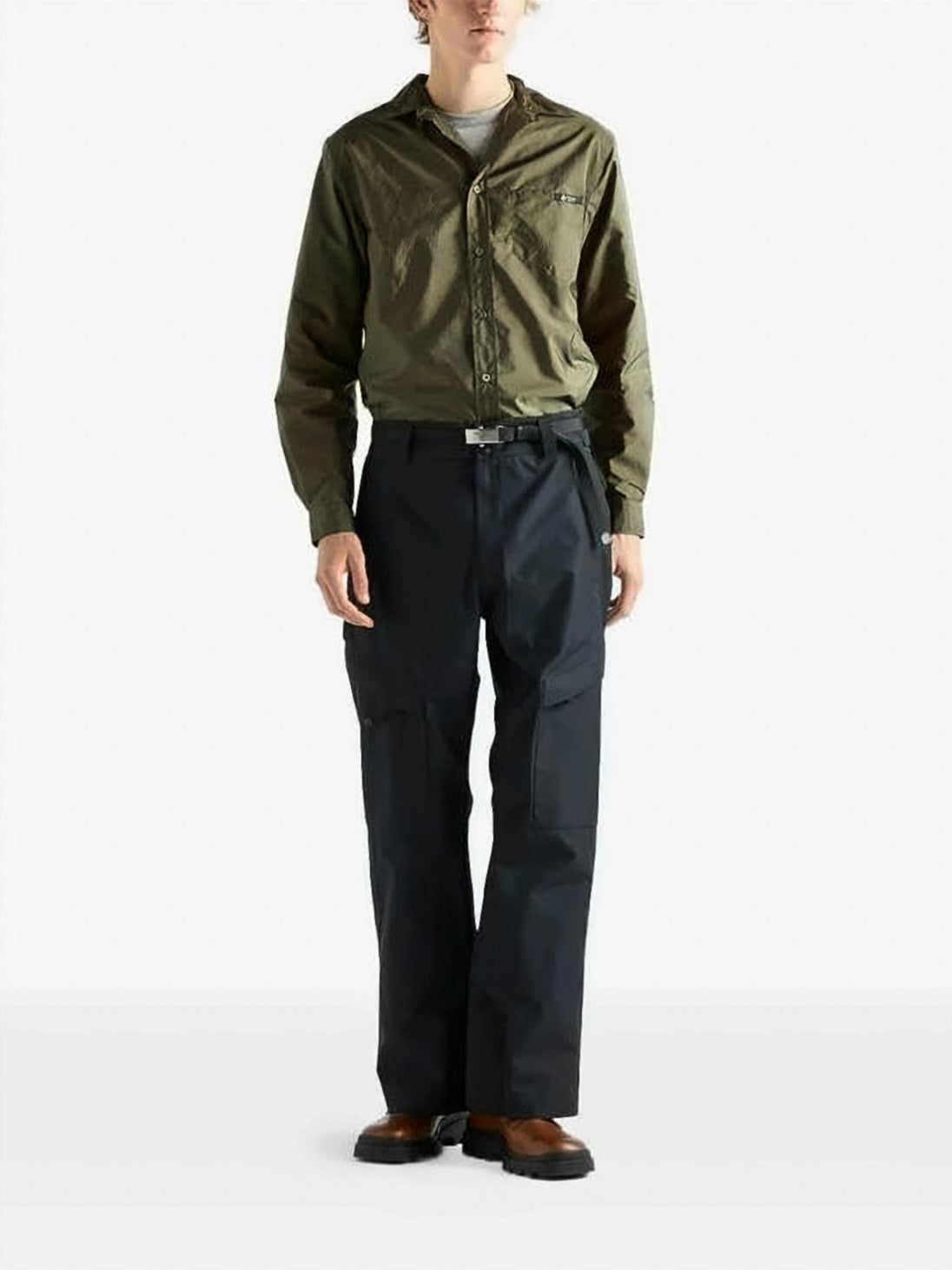 Long-Sleeve Shirt with Classic Collar and Elastic Cuffs