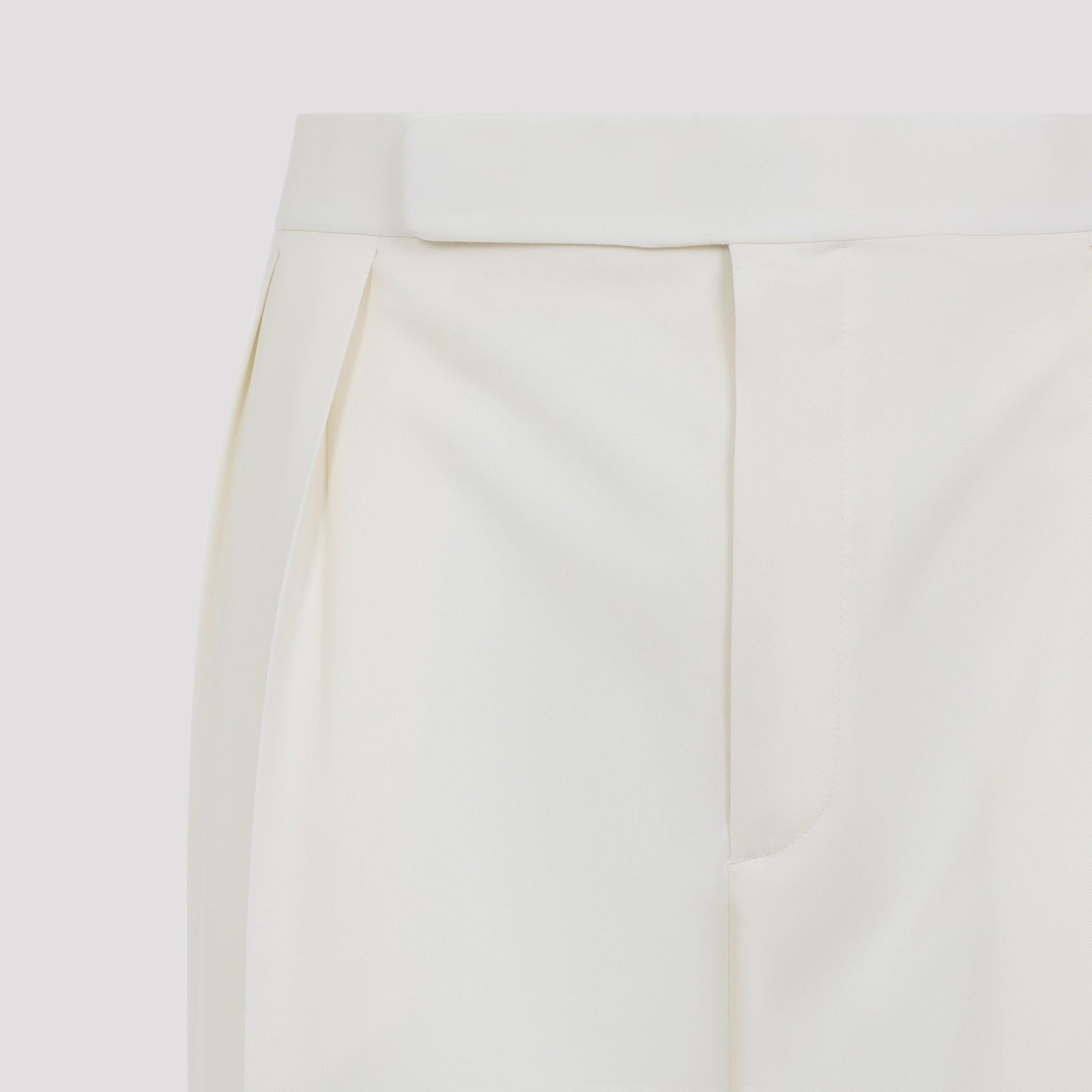 Tailored White Wool Trousers with Refined Silhouette