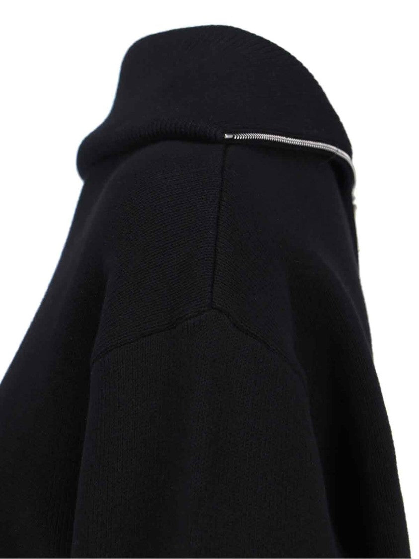 Zip-Back Sweater – Black