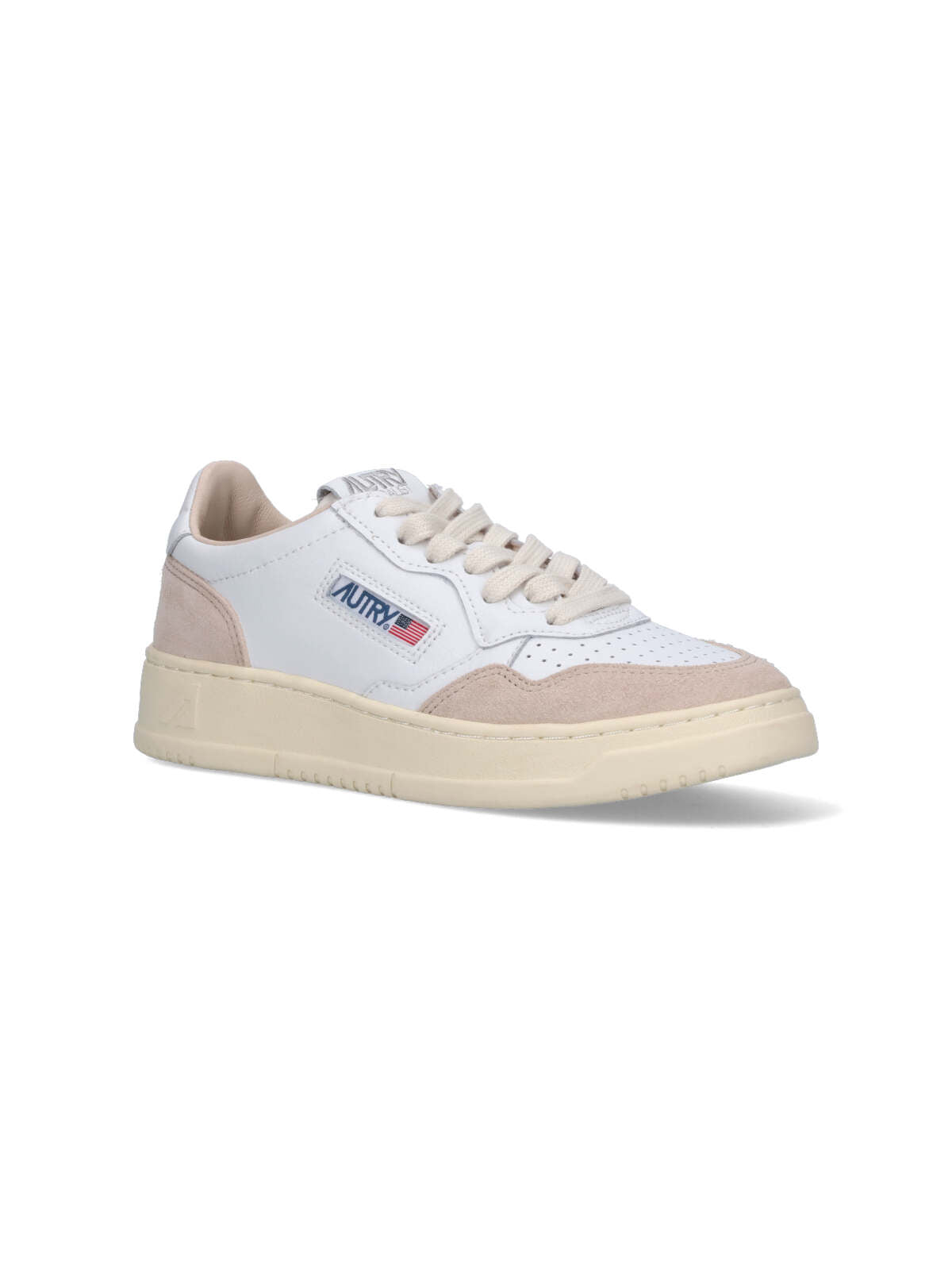 Classic Low-Top Sneakers with Minimal Detailing