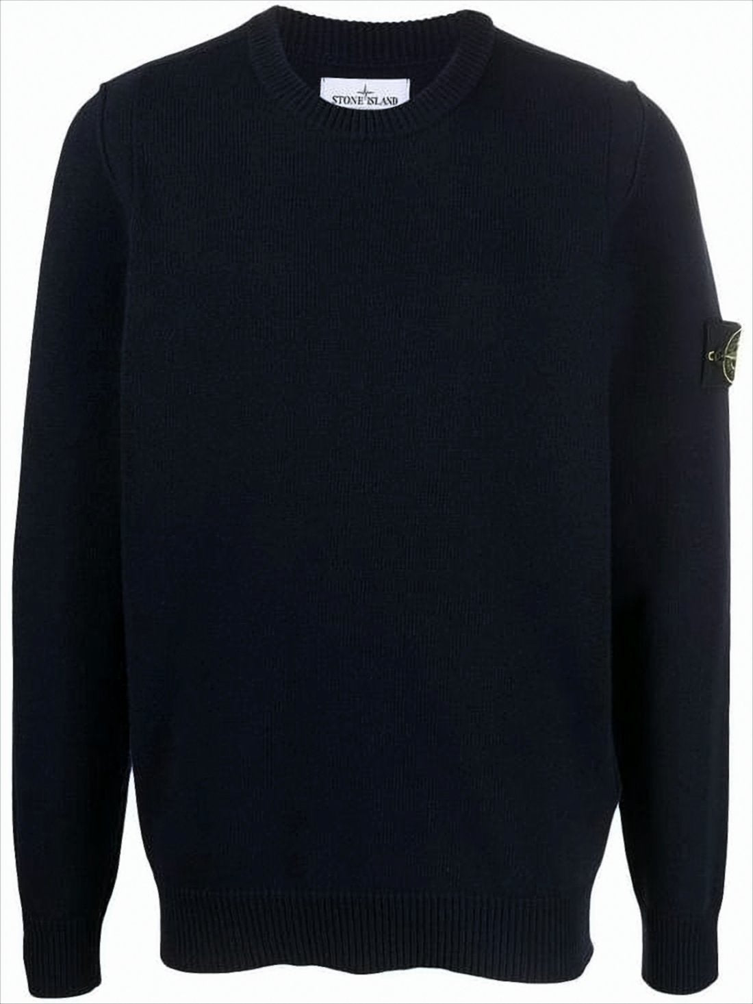 Classic Crew Neck Knit Sweater with Distinctive Logo Patch