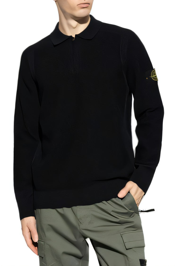 Black Turtleneck With Zippered Collar And Ribbed Detailing