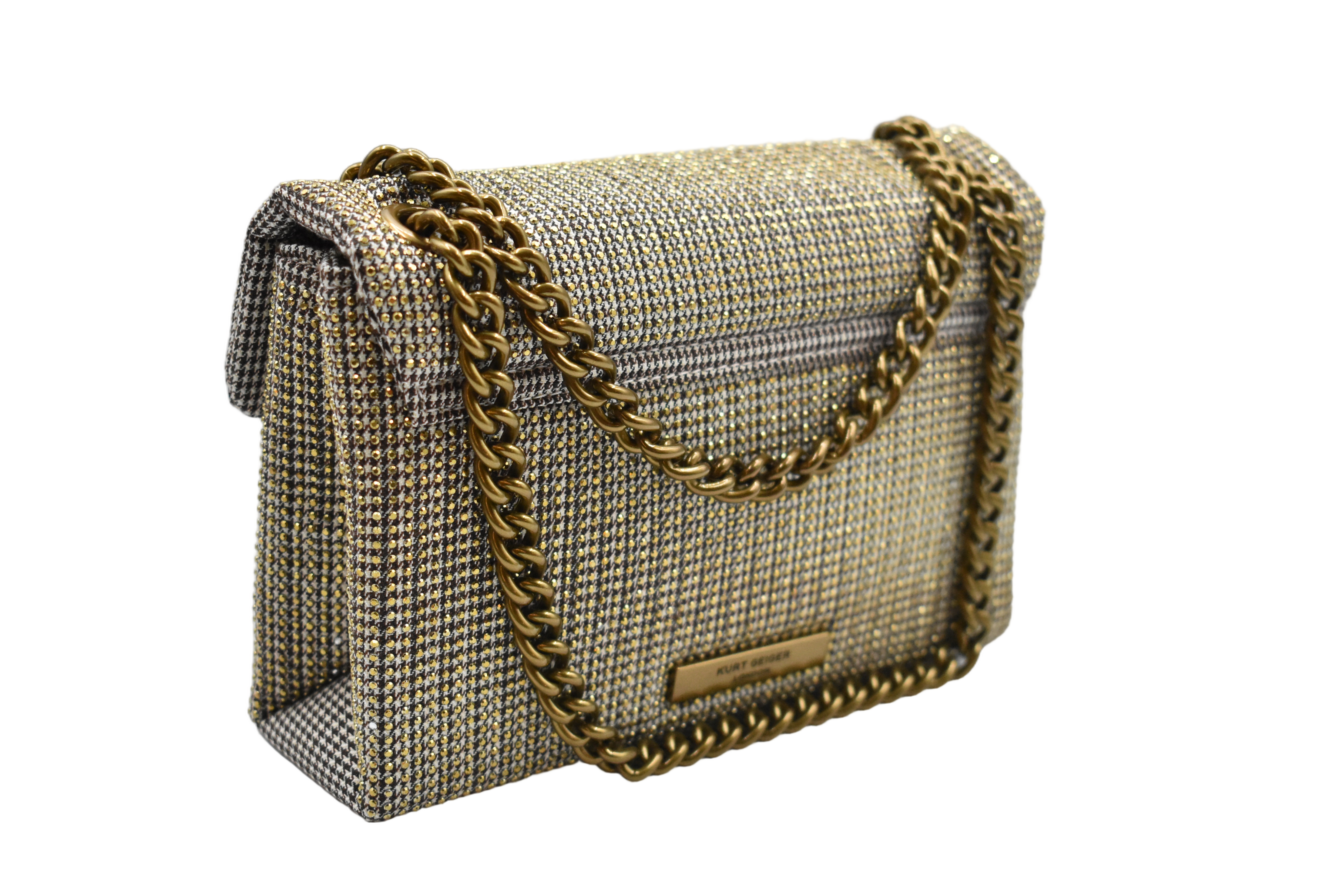 Textured Beige Handbag With Decorative Metallic Clasp