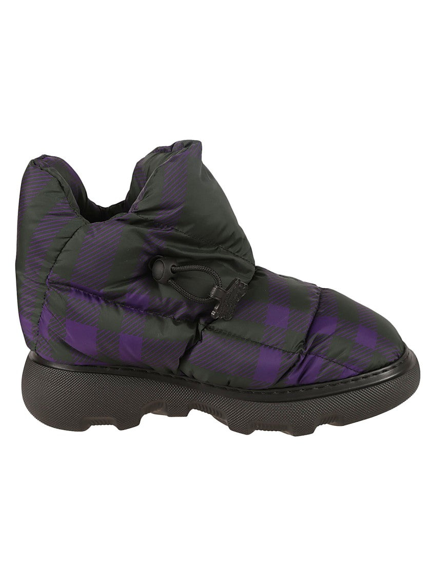Puffy Checkered Boots With Rounded Silhouette