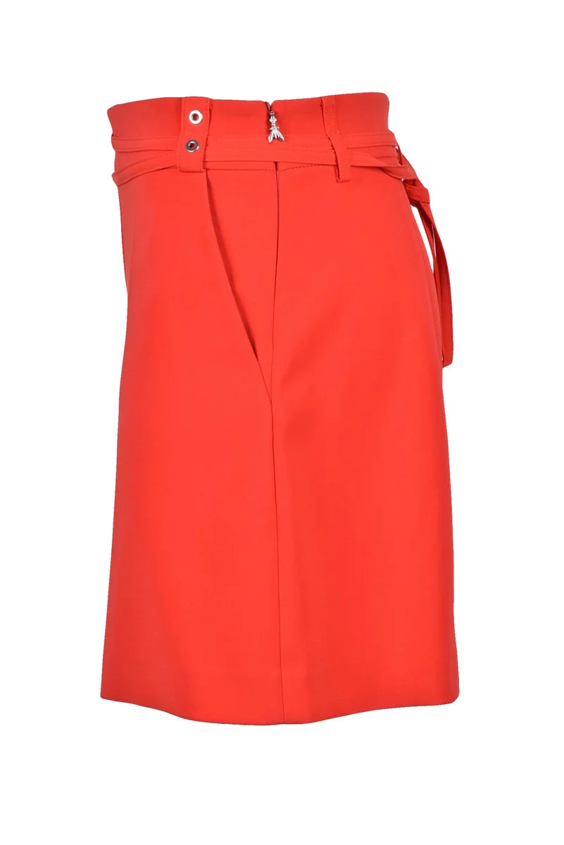 High-Waisted Shorts - Red