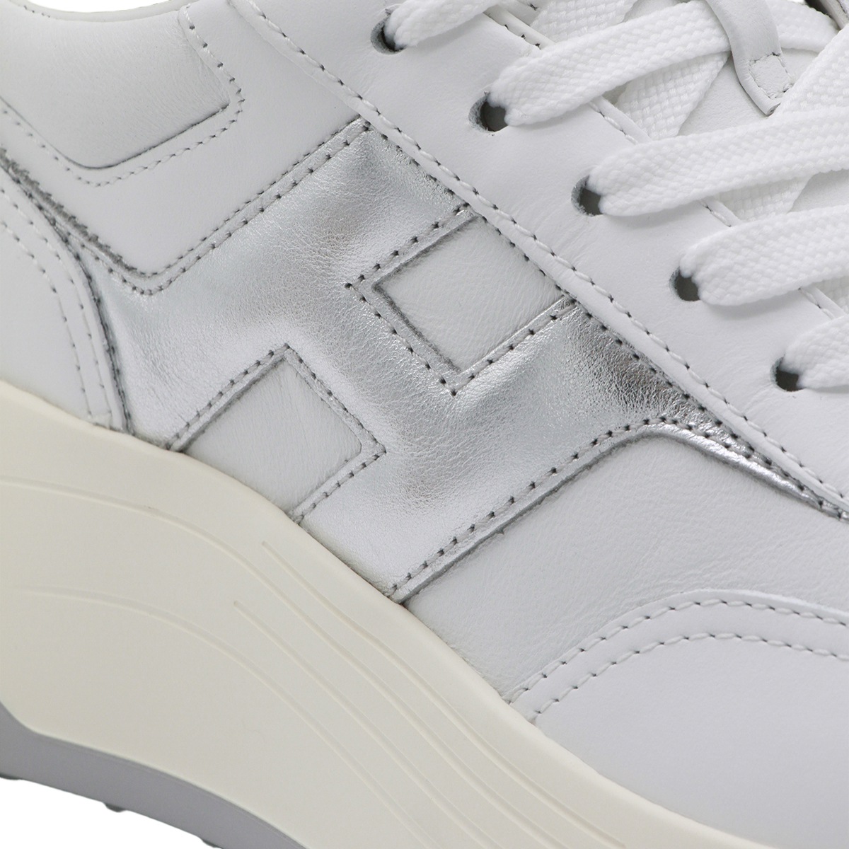White Sneakers with Metallic Accent
