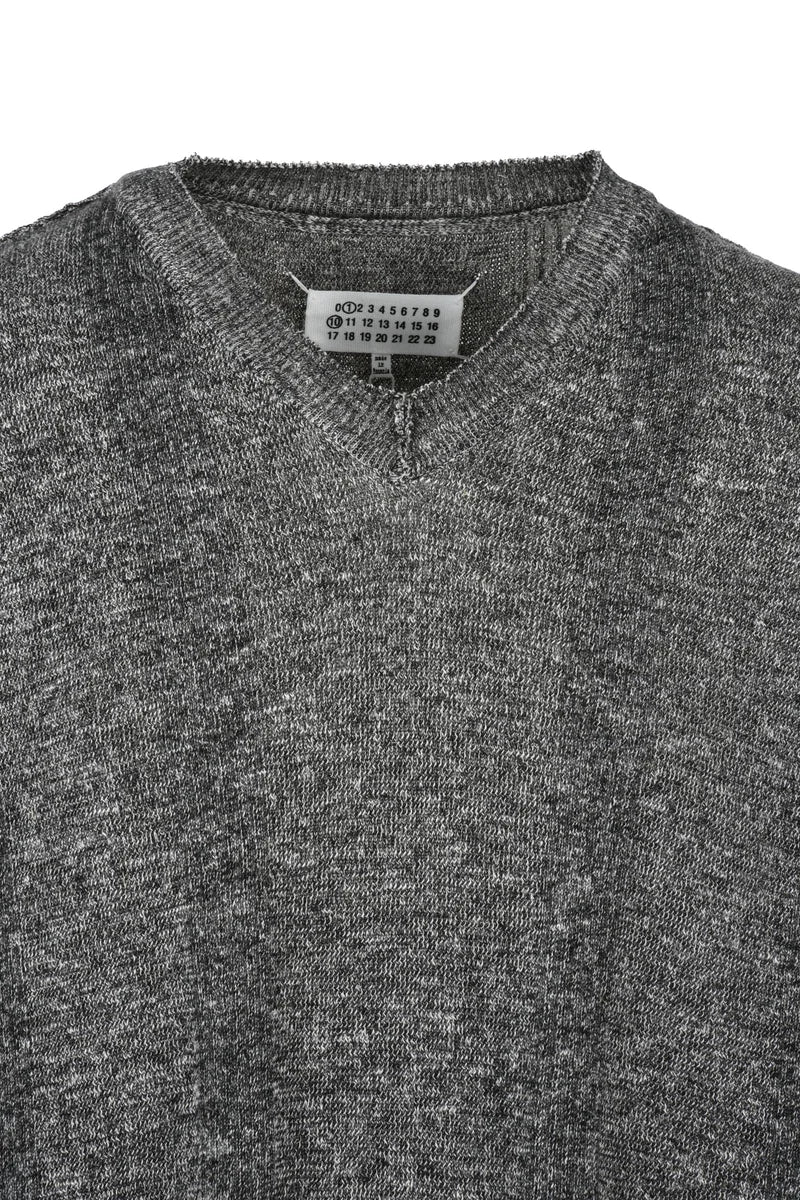 V-neck Pullover - Red