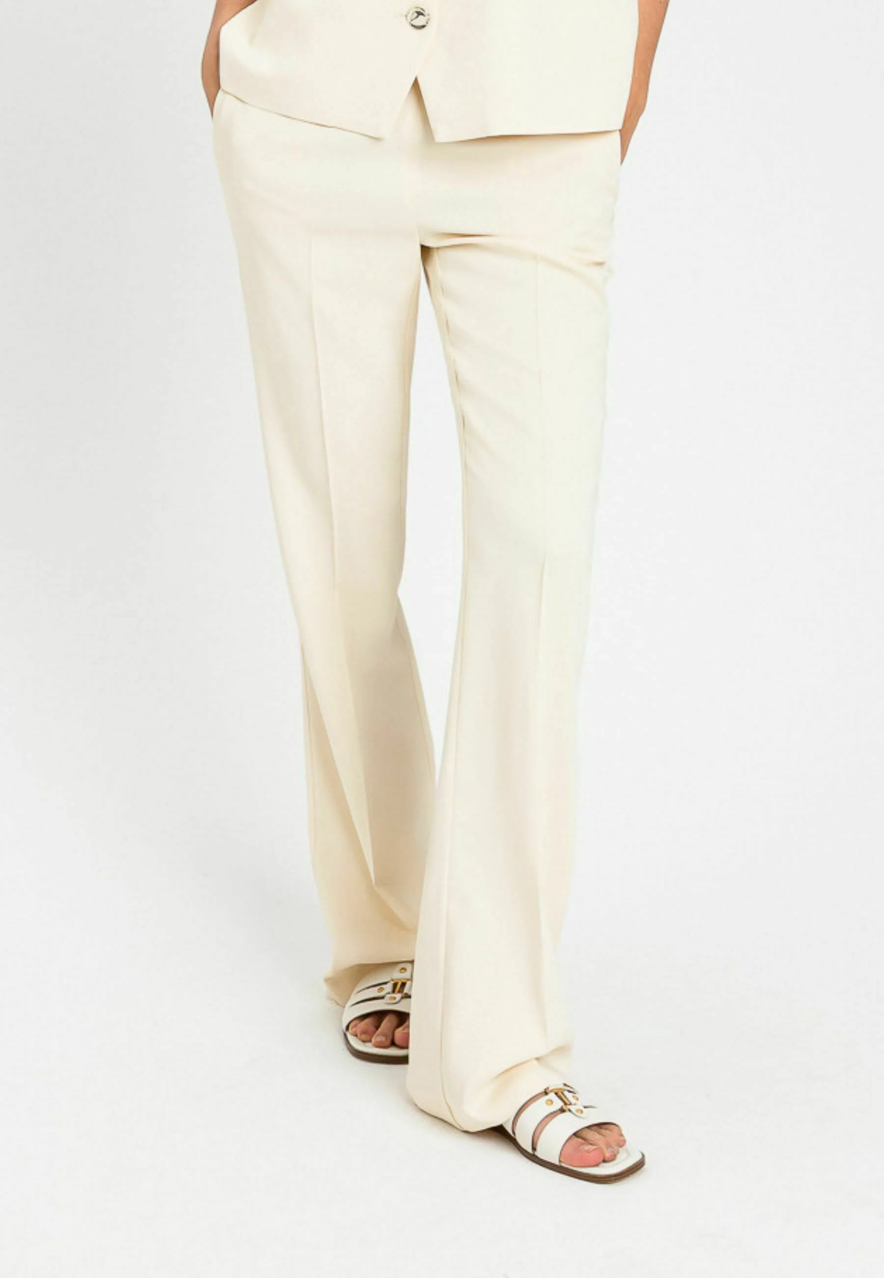 Wide-Leg Pants with Flared Silhouette and Tailored Crease