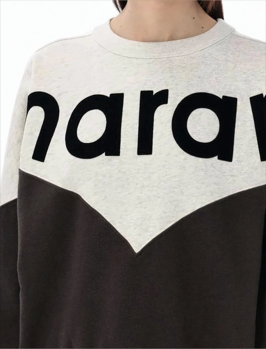 Two-Tone Long-Sleeve Sweatshirt with Chevron Design