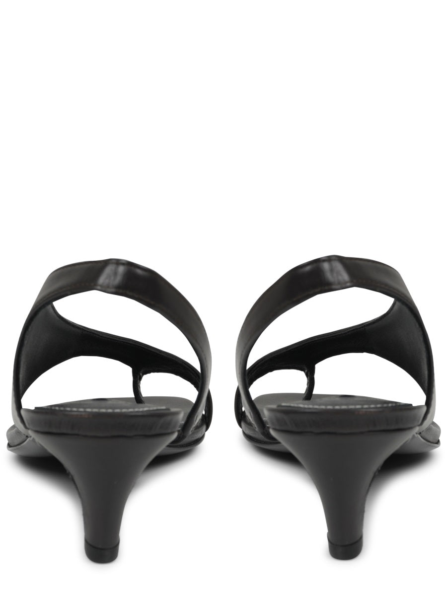 Minimalist Black Heeled Sandal With Elegant Toe Loop