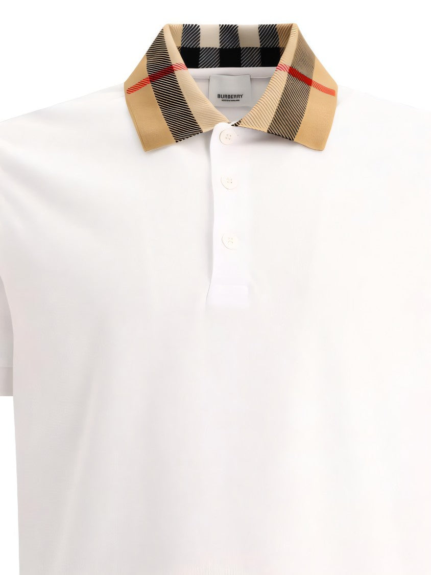 Check-Collar White Polo Shirt with Three-Button Placket