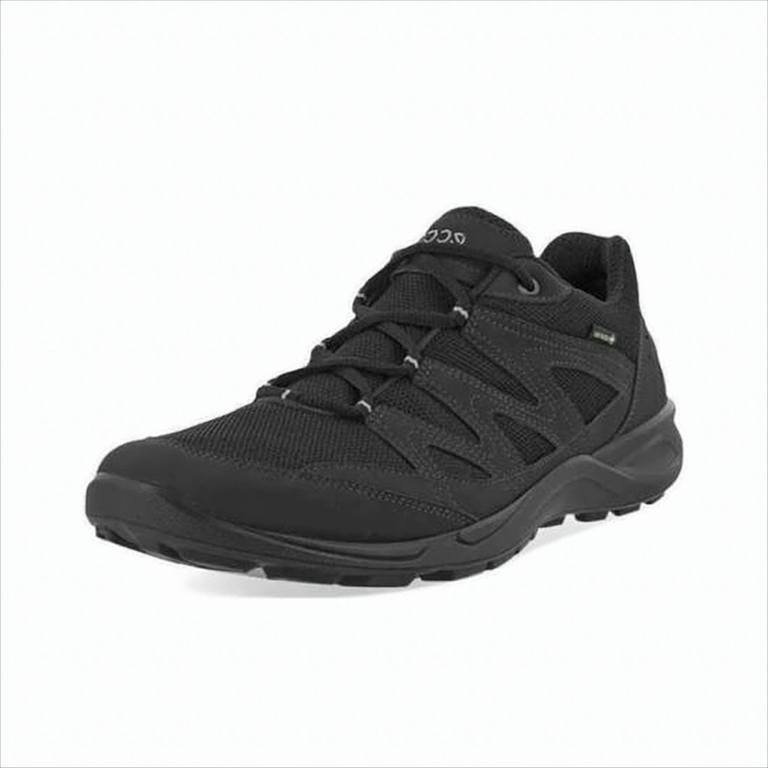 Low-Profile Black Sneakers with Breathable Mesh Upper