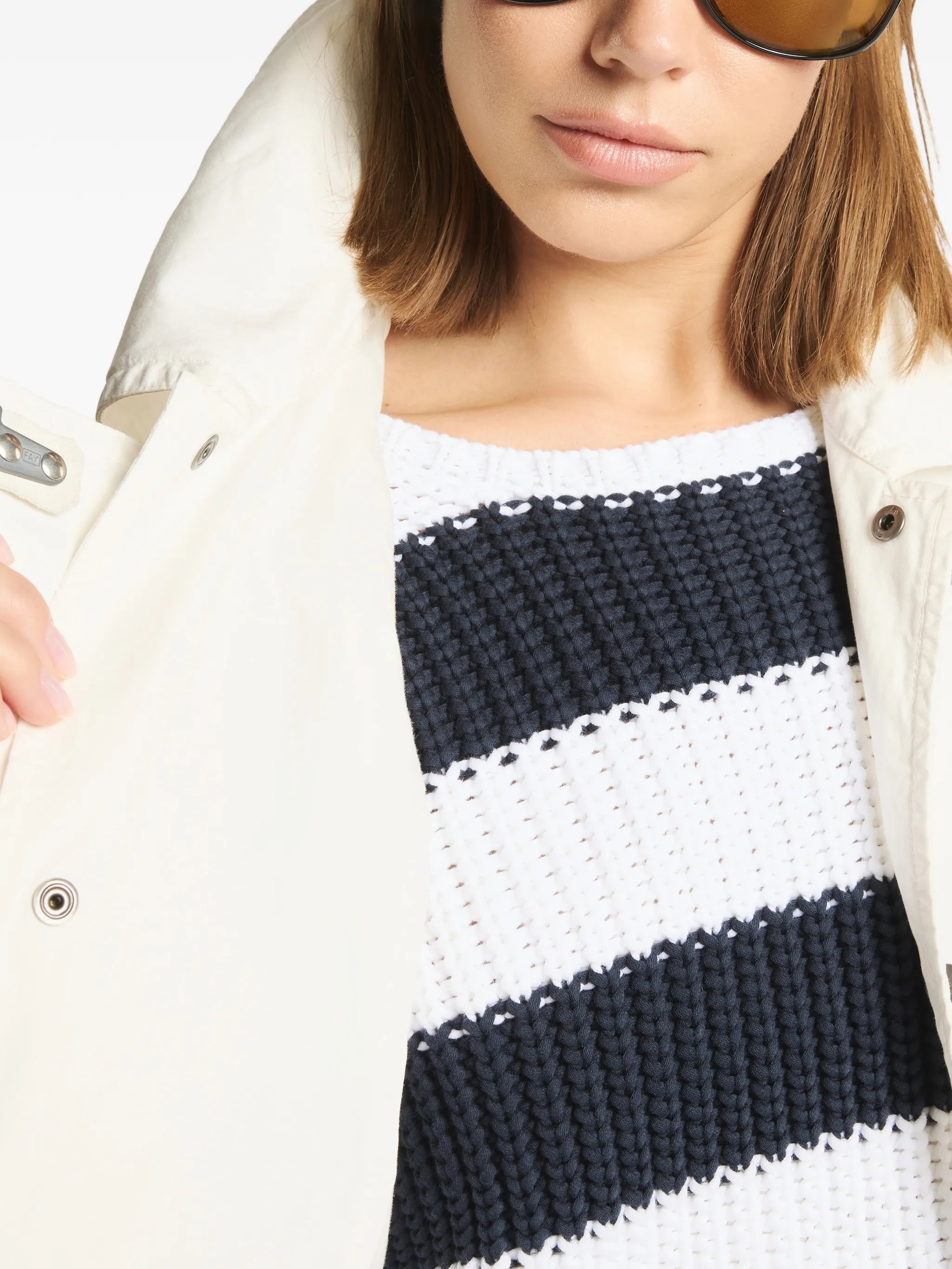 Boxy Cropped White Metal Clasp Jacket