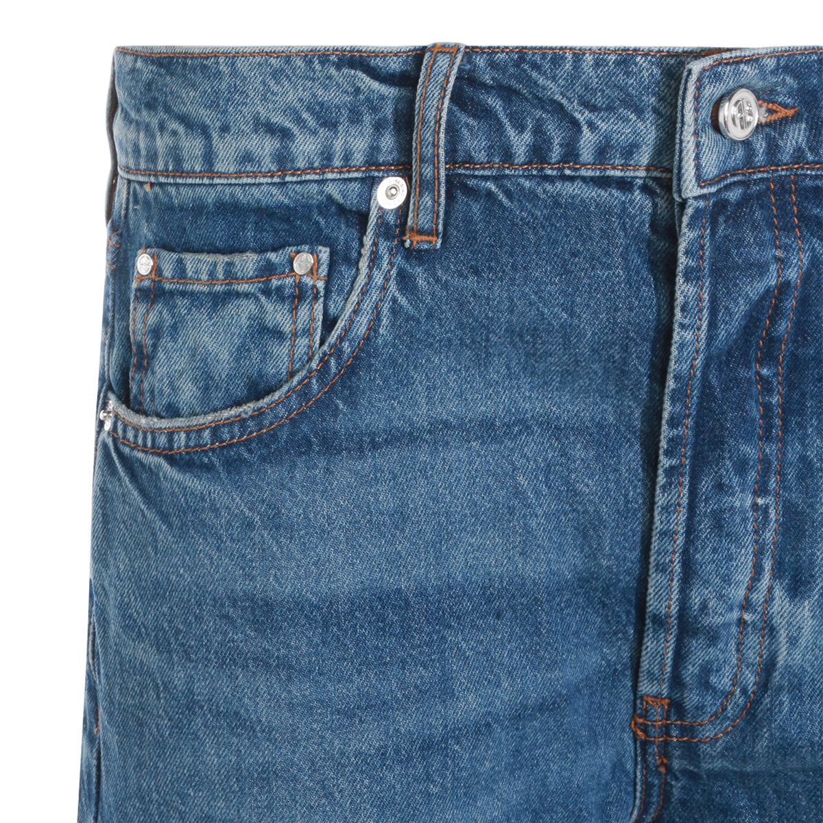 Straight-Leg Jeans with Traditional Five-Pocket Design