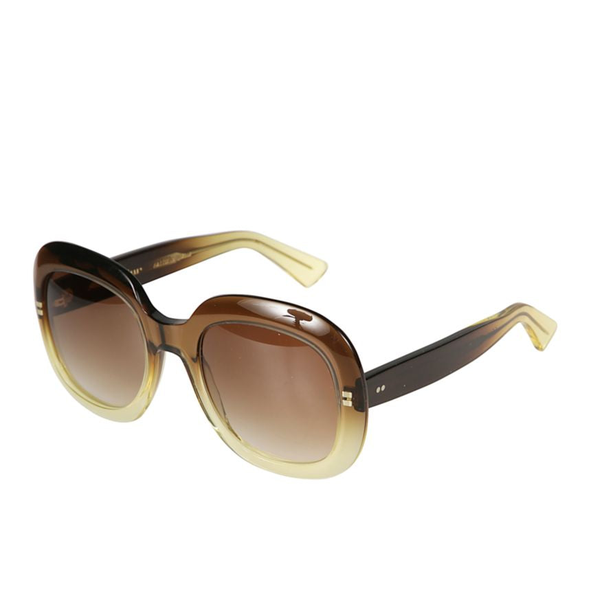 Brigitte Gradient Square Frame Sunglasses with Bold Aesthetic