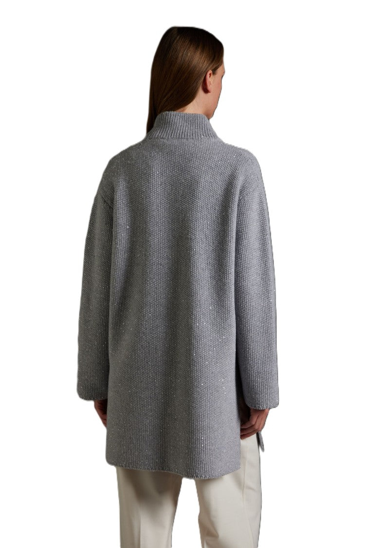 Refined Women'S Garment With Clean Lines