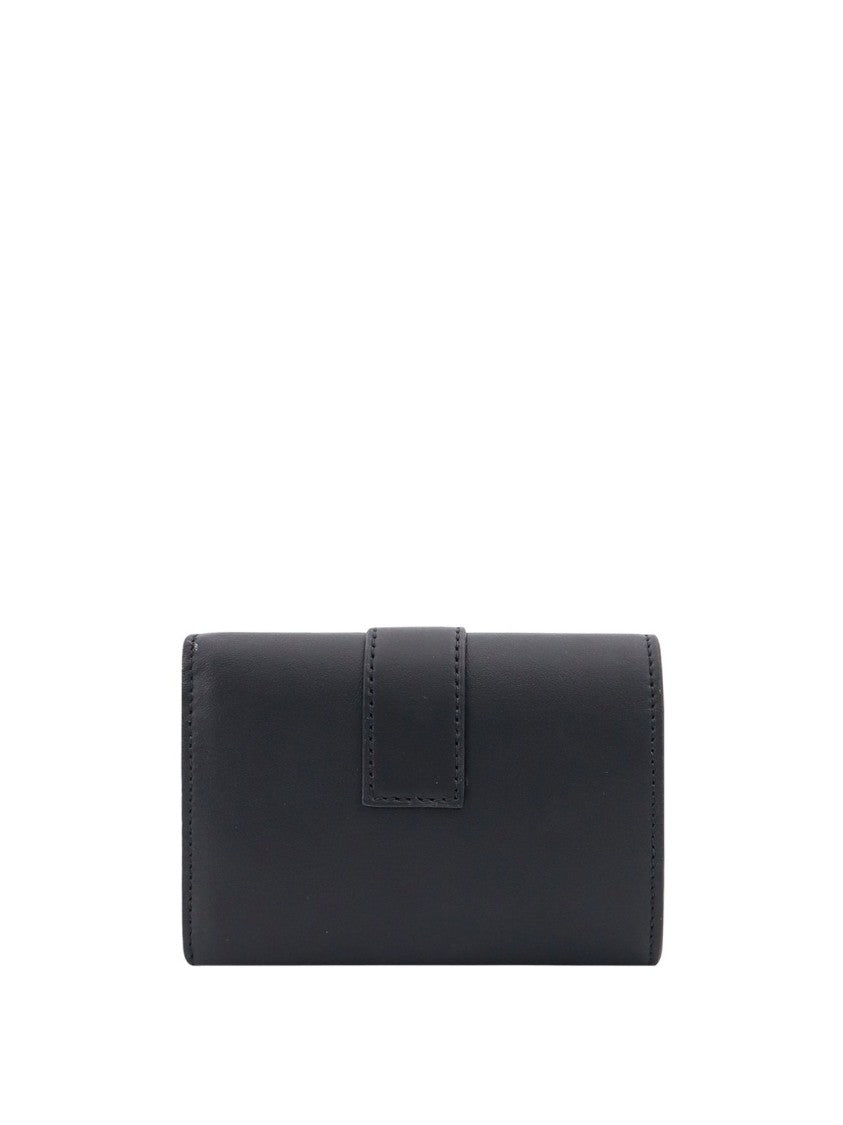 Sleek Calfskin Wallet with Gold-tone Clasp