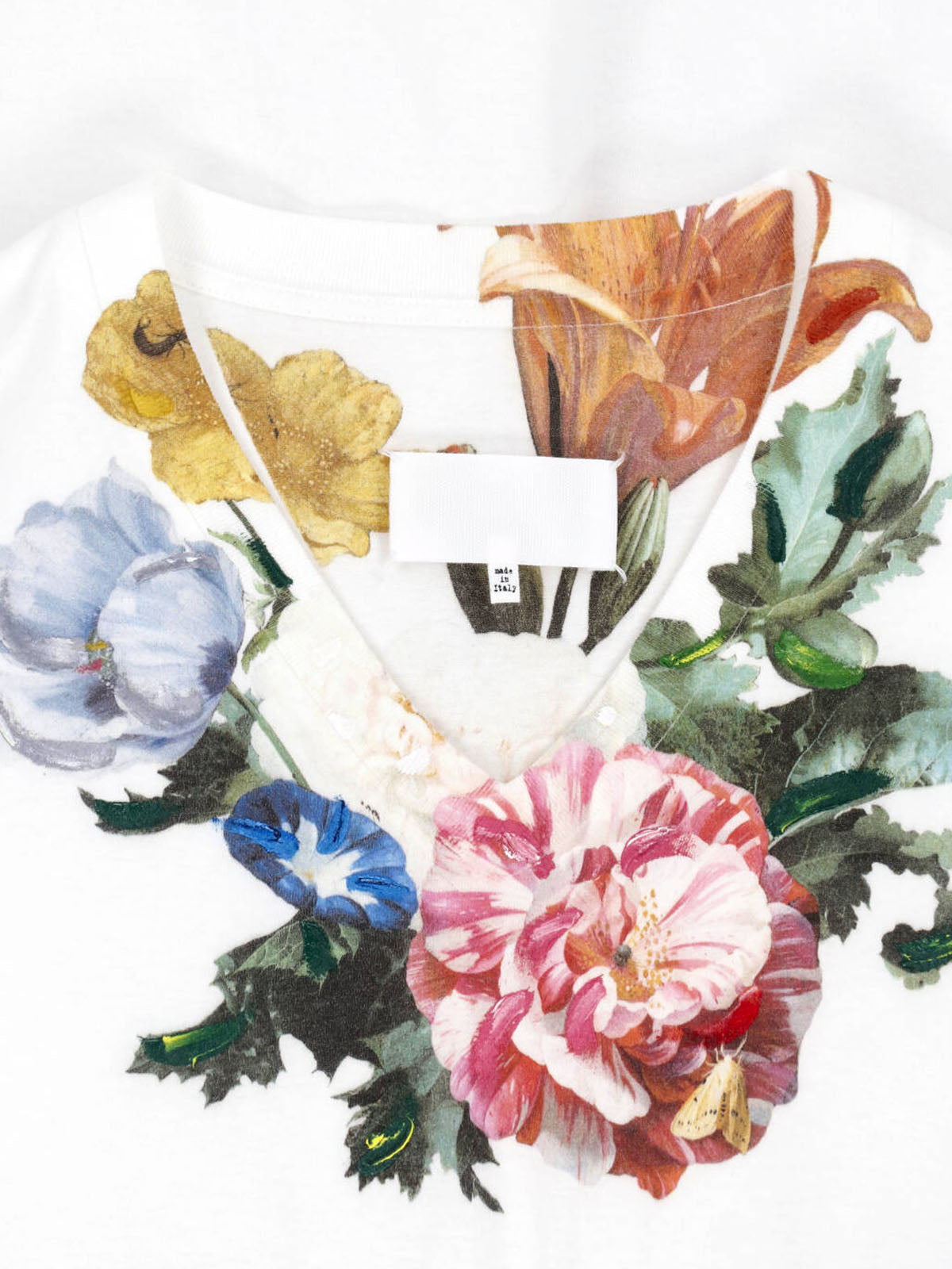 White Floral Neckline Accent Cotton T-Shirt