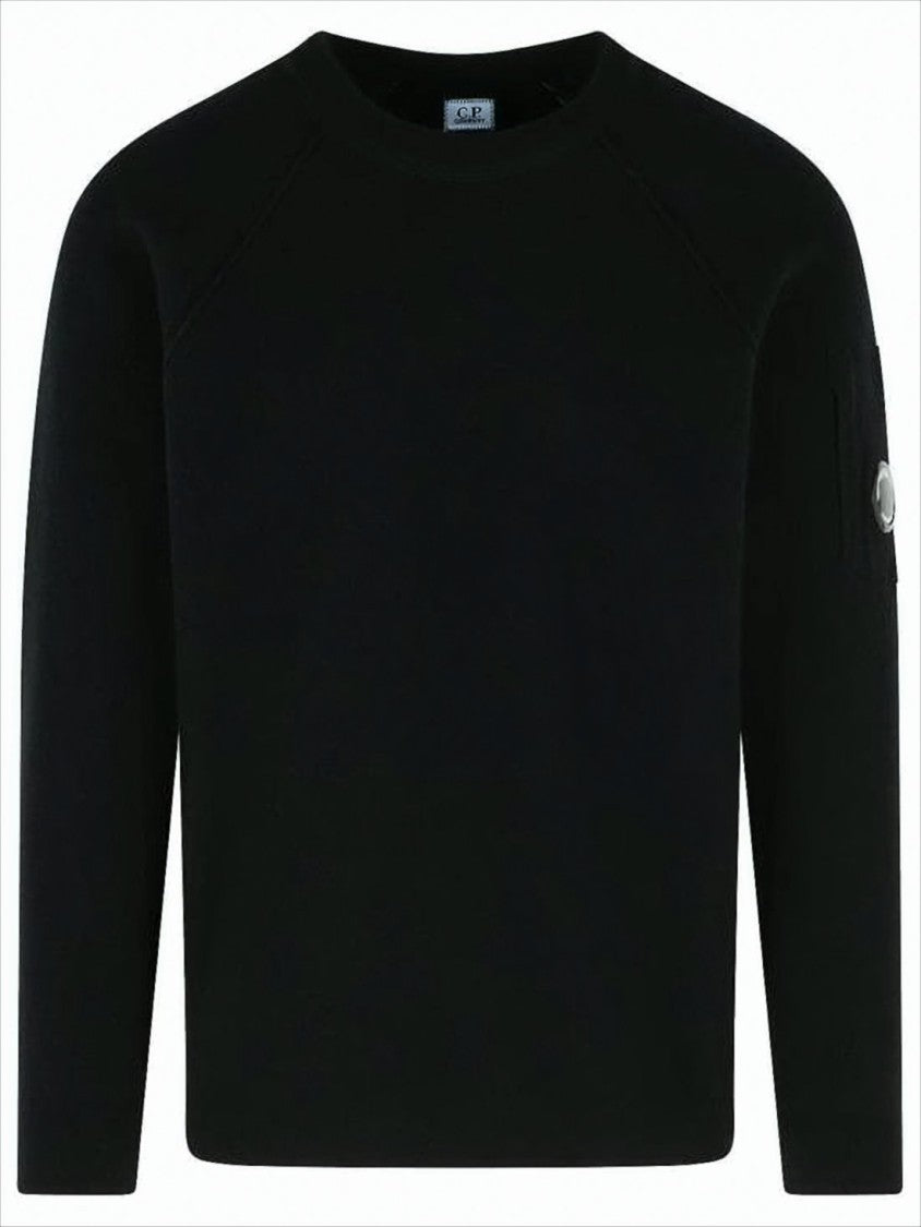 Minimalist Black Wool Sweater With Subtle Logo Patch