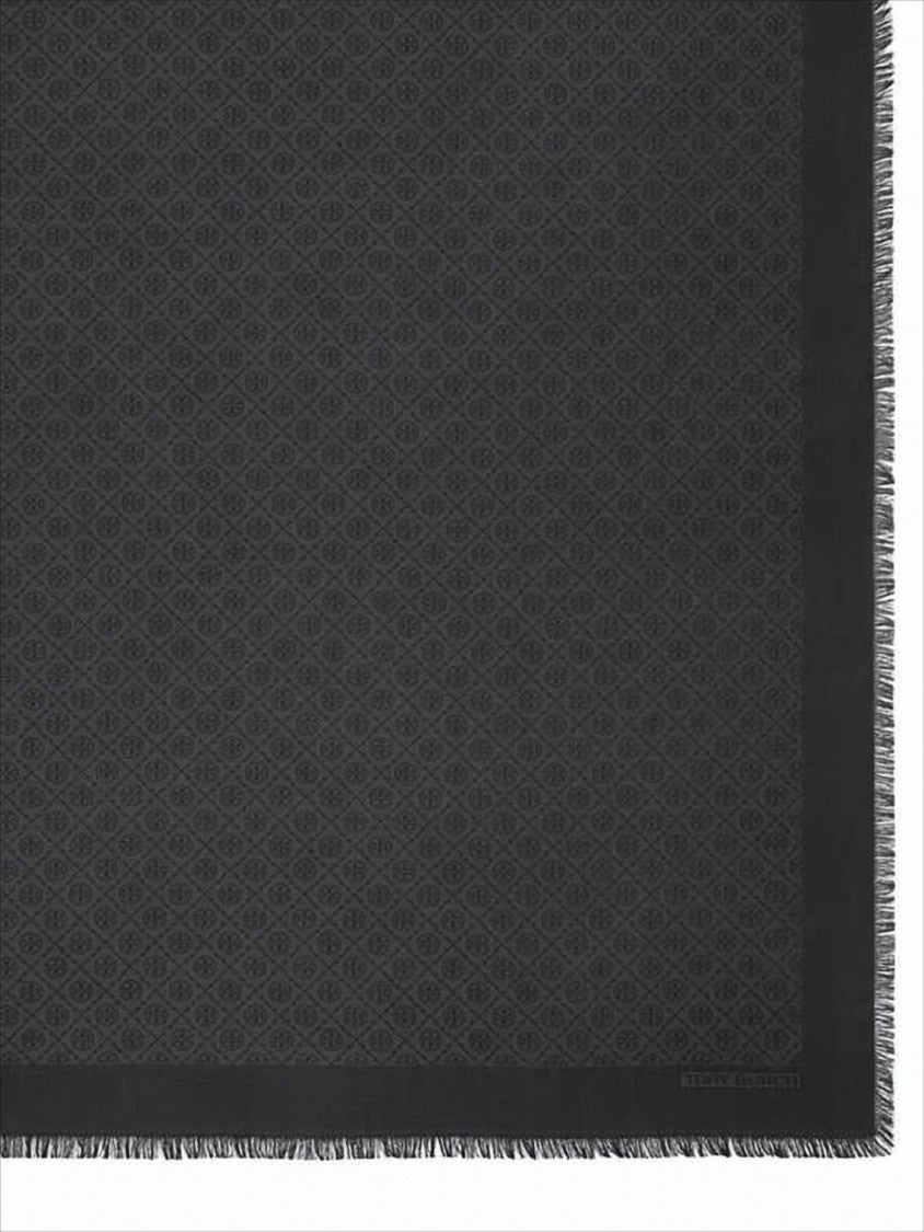 Rectangular Silk-Wool Blend Scarf with Intricate Geometric Pattern
