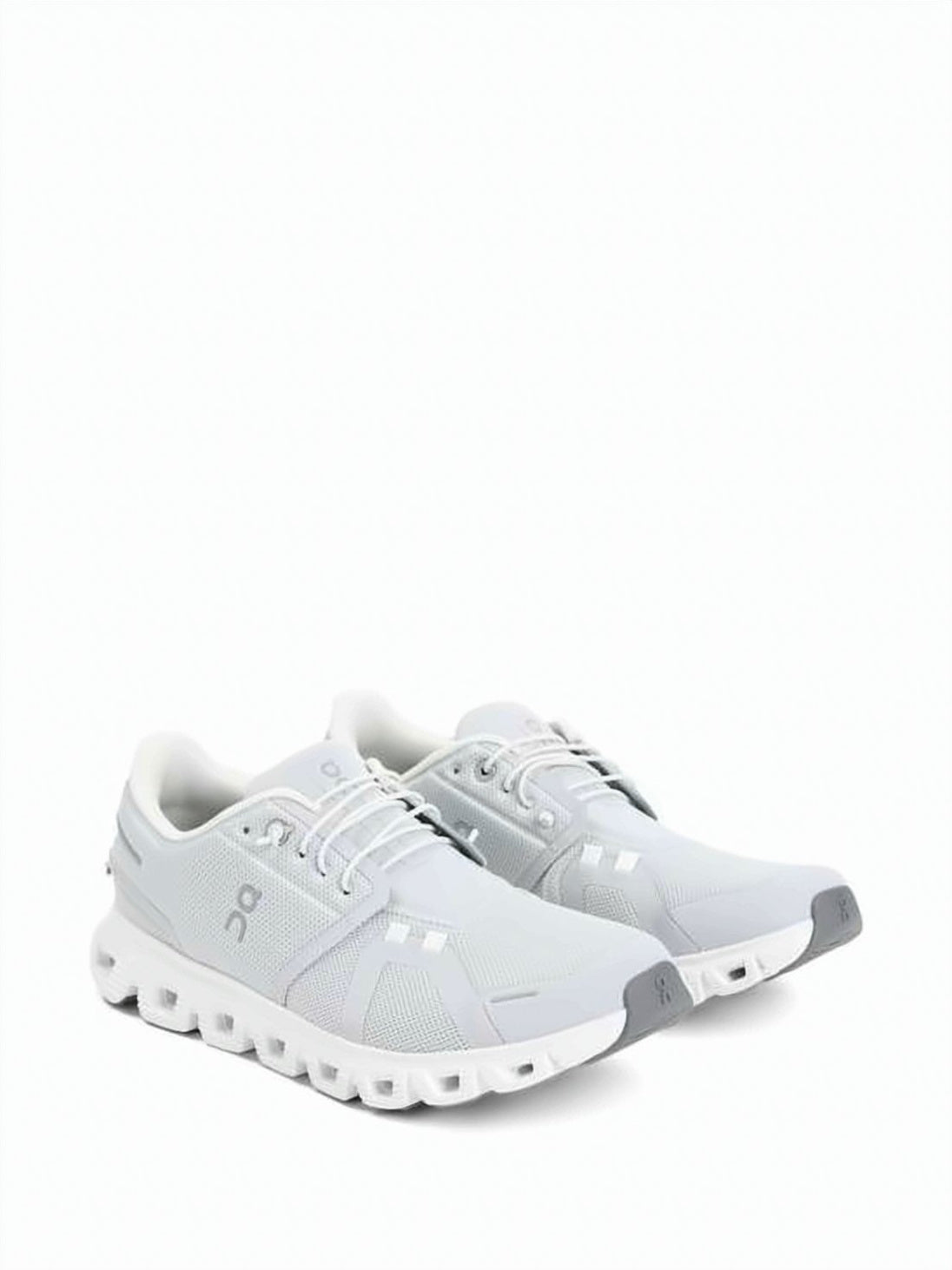 Lightweight Breathable Mesh Sneakers with Enhanced Cushioning