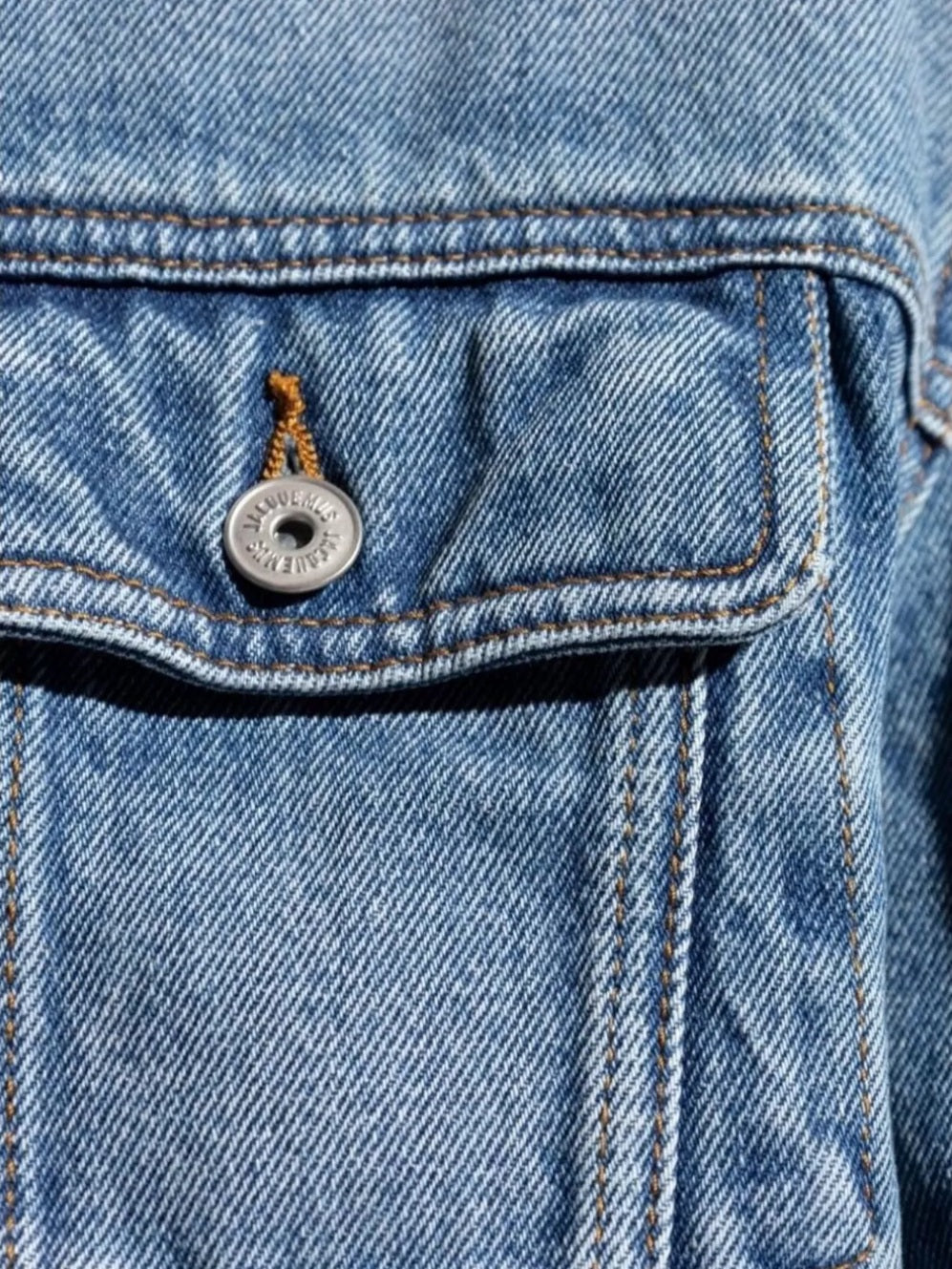 Cropped Denim Jacket With Button-Up Front And Flap Pockets