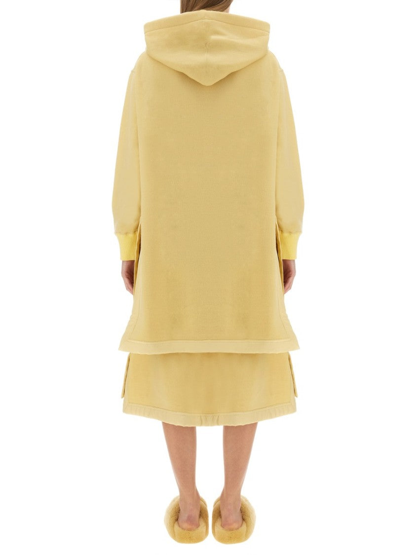Relaxed-Fit Oversized Hoodie With Drawstring Closure