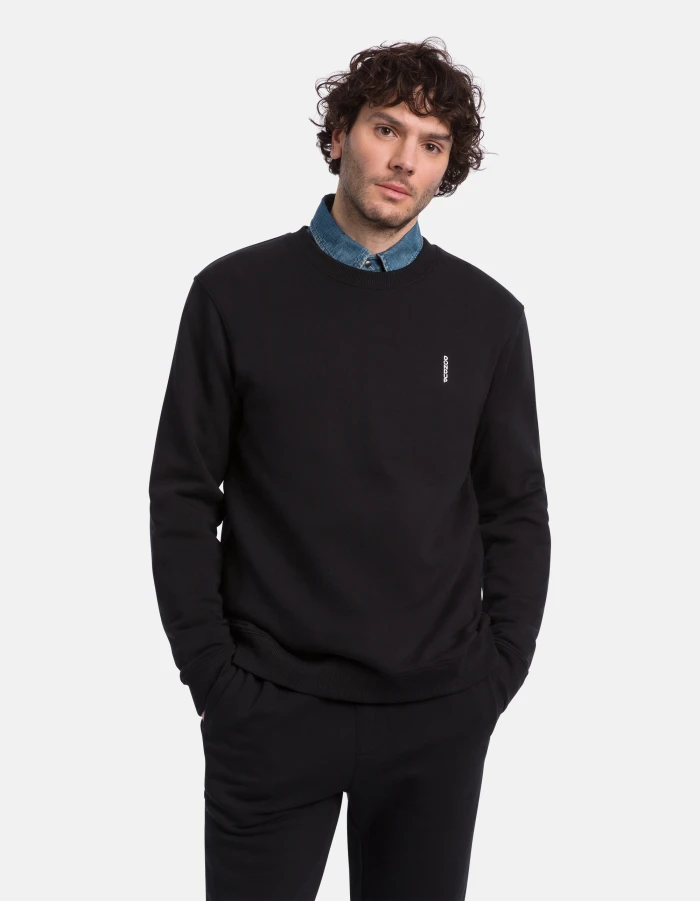 Classic Black Crewneck Sweatshirt with Subtle Logo Detail
