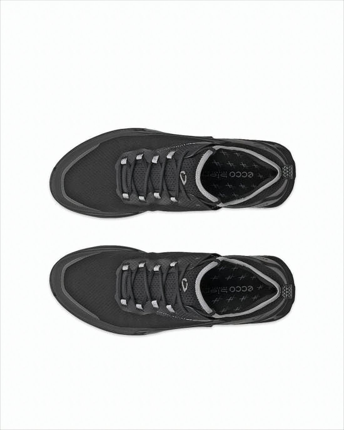 Breathable Mesh Low-Profile Ecco Sneakers
