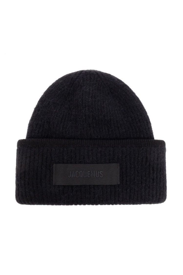 Ribbed Black Beanie Hat with Subtle Patch Detail