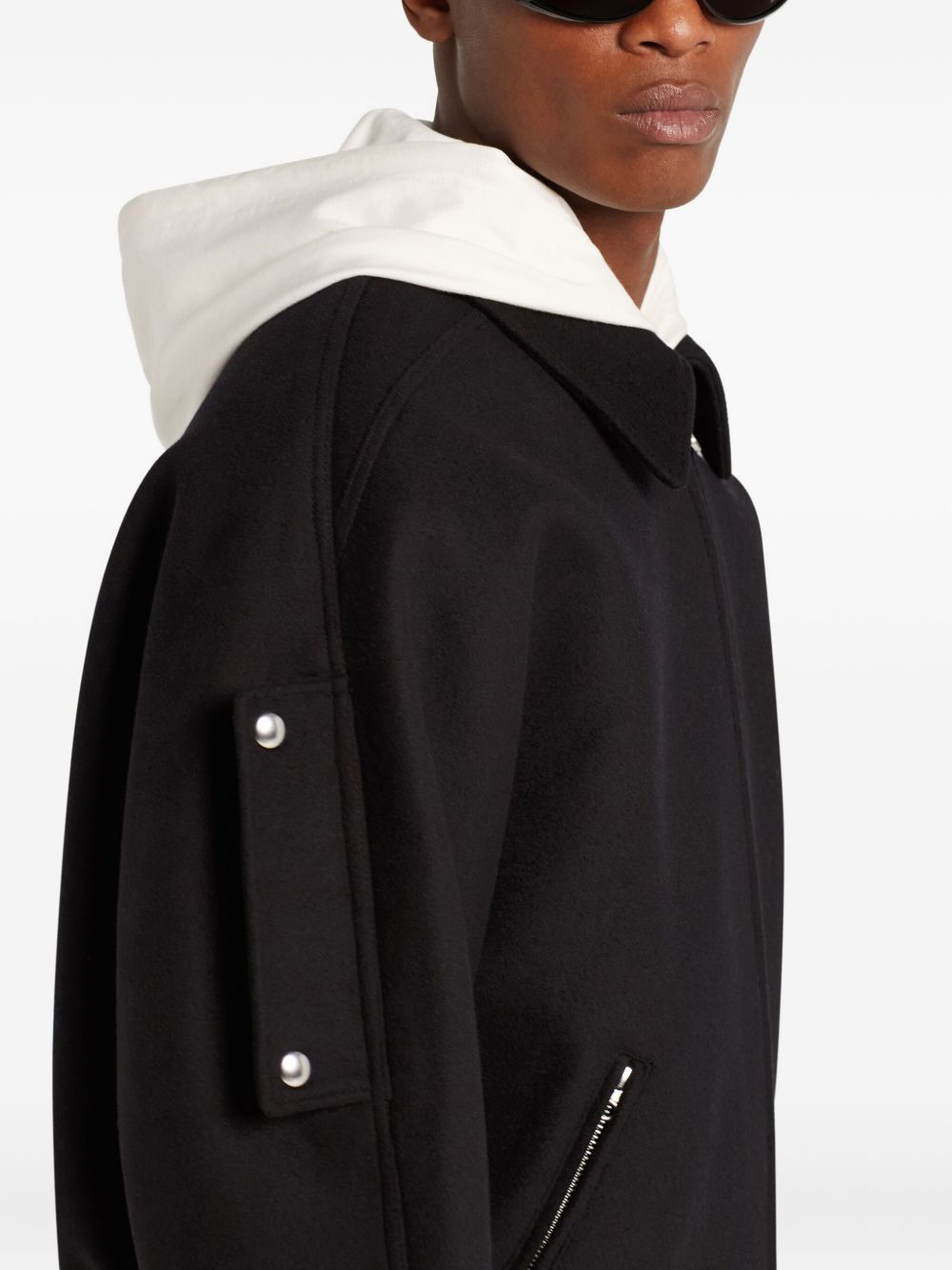 Pointed Collar Black Jacket