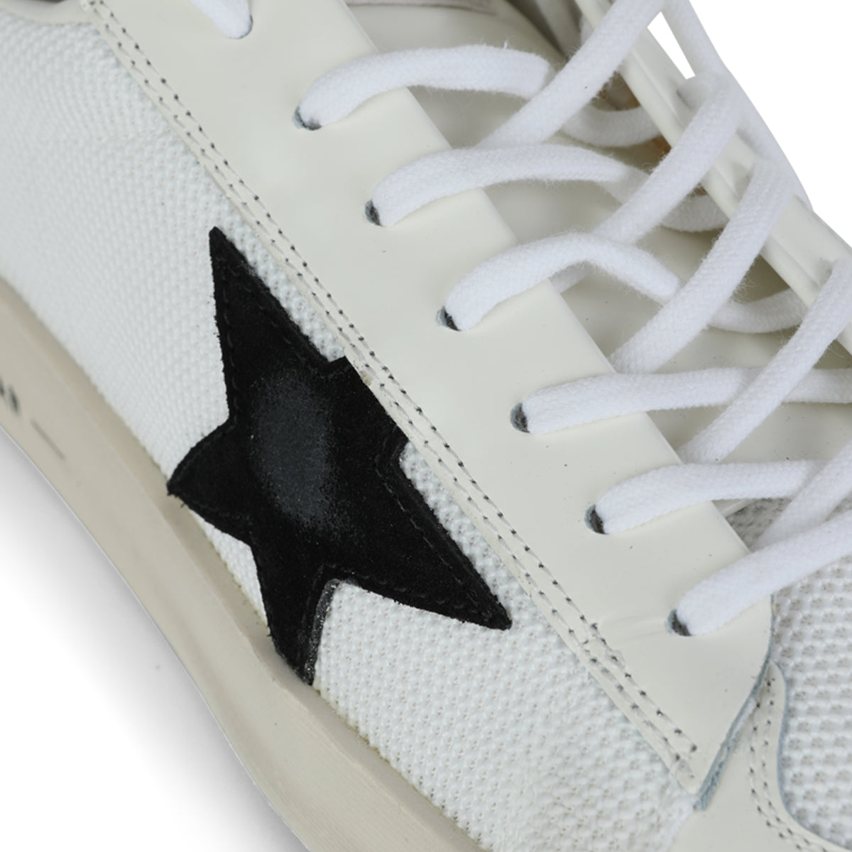 Stardan Low-Top Sneakers with Contrasting Star Patch