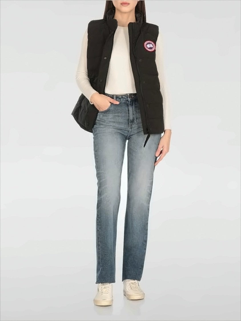 Quilted Black Vest with High Collar and Snap-Button Closure
