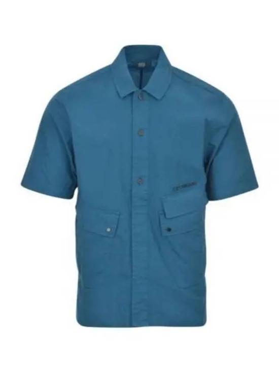 Short-Sleeve Utility Shirt With Flap Pockets And Classic Collar