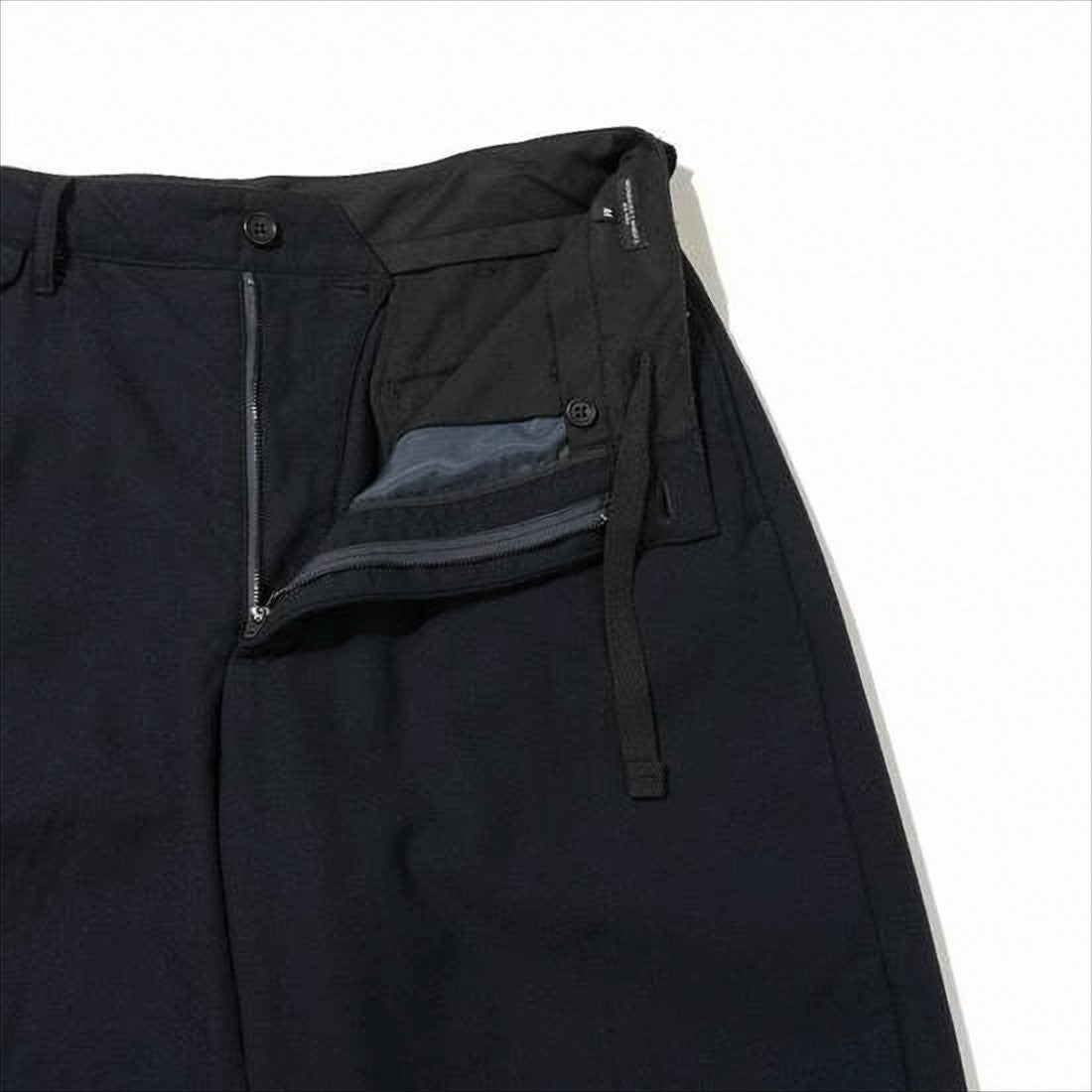 Straight-Leg Wool Pants With Flap Pockets And Tailored Design