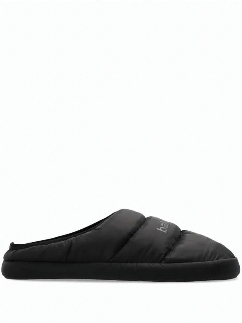 Padded Quilted Black Slippers With Soft Cushioned Upper
